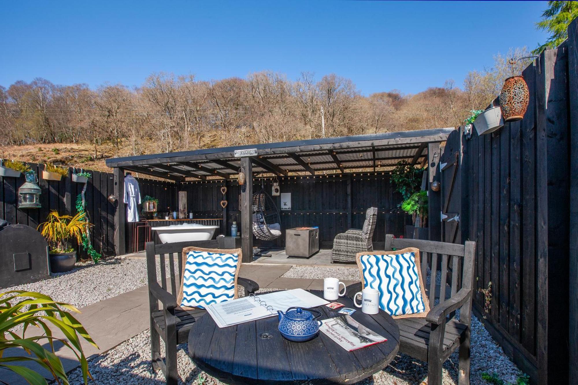 Appin Holiday Homes -Caravans, Lodges, Shepherds Hut And Train Carriage Stays Exteriér fotografie