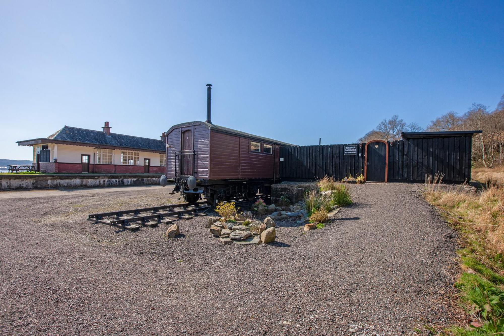 Appin Holiday Homes -Caravans, Lodges, Shepherds Hut And Train Carriage Stays Exteriér fotografie